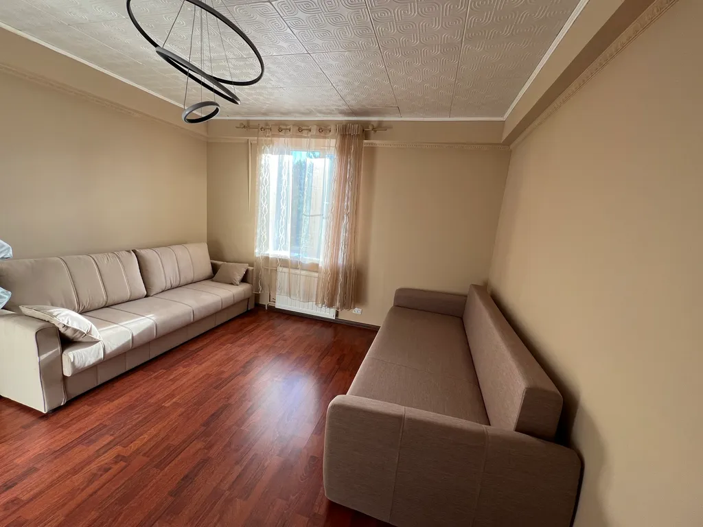 Уютный большой коттедж в живописном, тихом месте рядом с городом