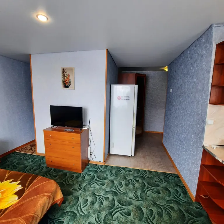 Квартира в самом центре Магадана, есть вся мебель и бытовая техника