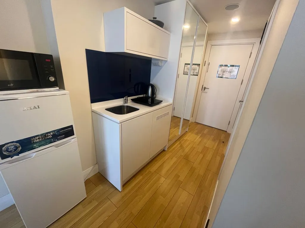 Апартаменты на первой береговой линии в апарт-отеле orbi city