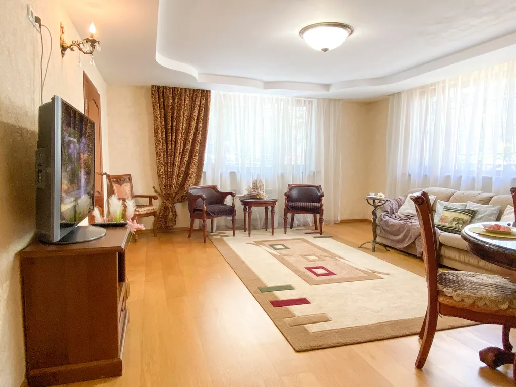 Счастье жить в центре Севастополя в Адмиральской квартире