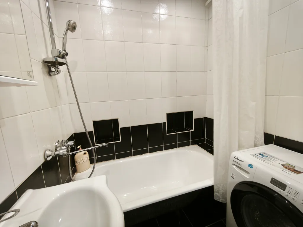 Уютная двухкомнатная квартира на Виадуке