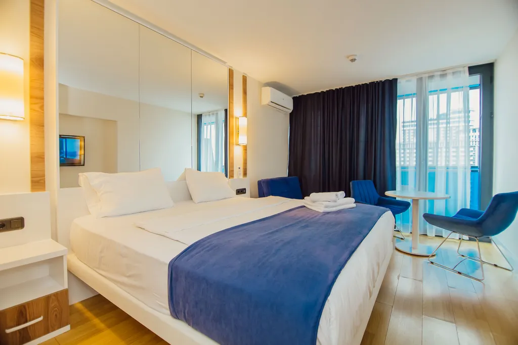 Апартамент с видом на море на первой линии