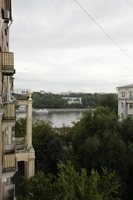 Дизайнерская квартира на Фрунзенской набережной