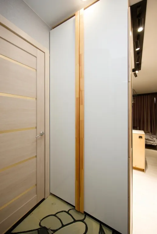 Уютная студия с панорамным окном