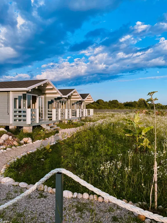 Коттедж Роза Ветров — аренда посуточно в Хыпста