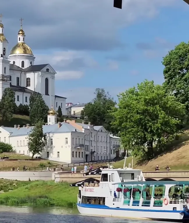 Квартира на пешеходной улице!