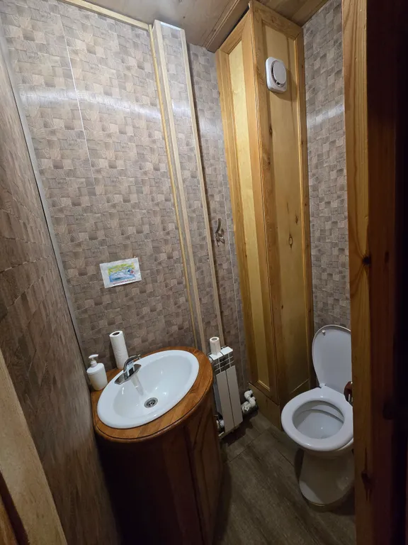 Комната с диваном