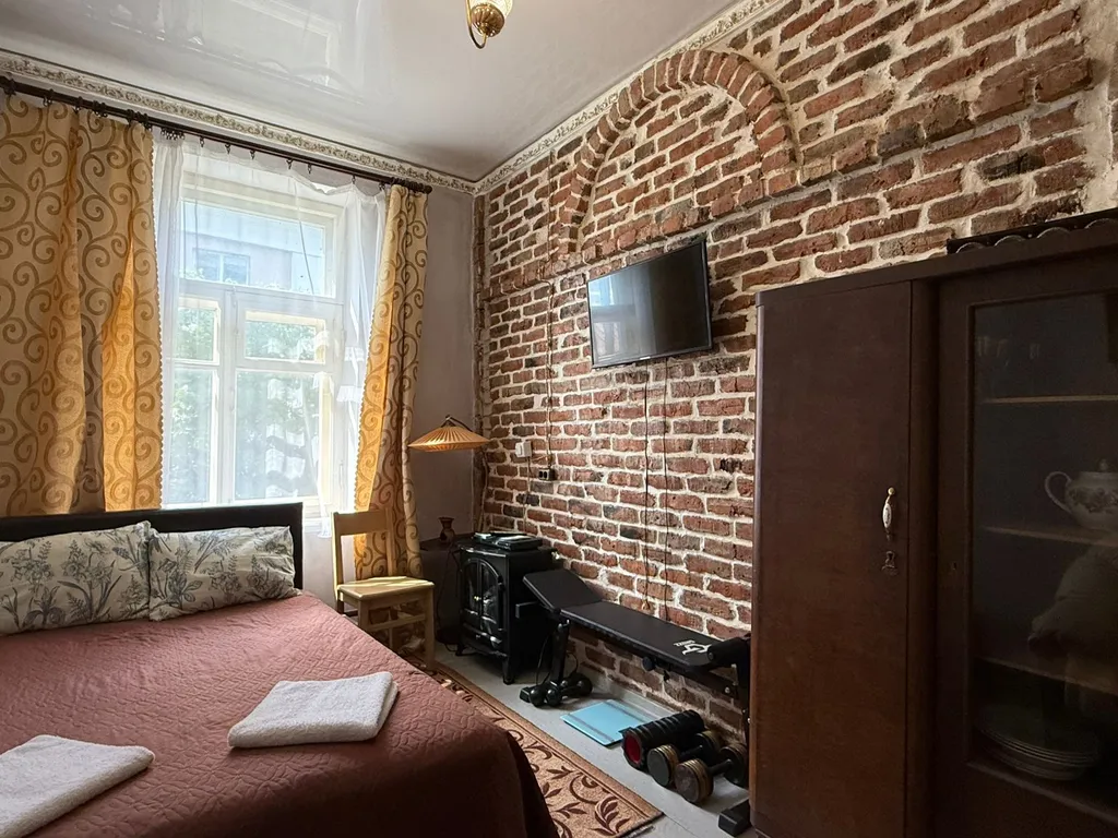 В гостях у гончара Ярослава, в центре Великого Новгорода