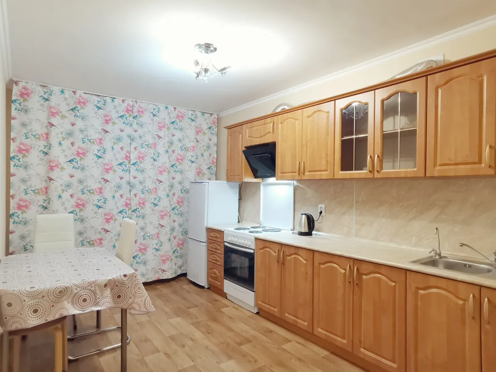 Уютная 1-комнатная у метро Безымянка