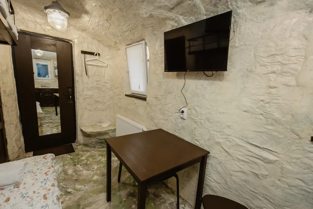 Студия Пещера 5  с парковкой и мангалом