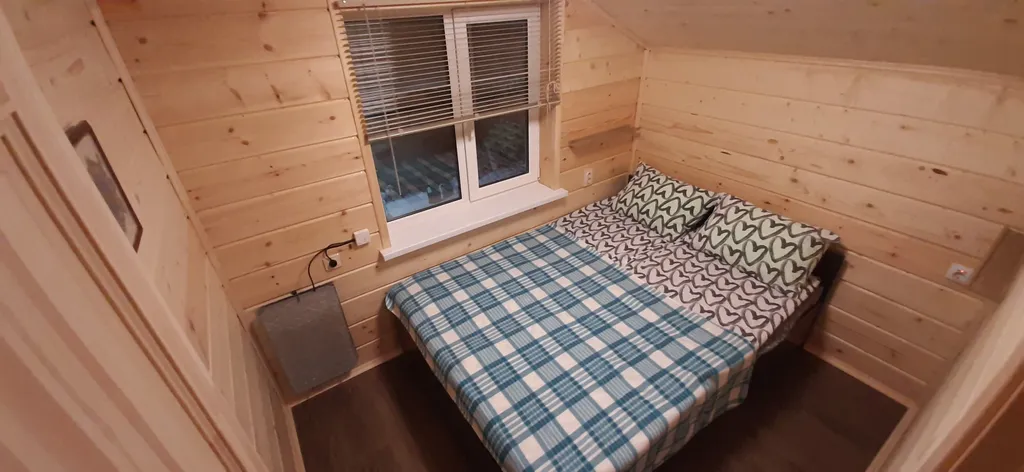 Коттедж с баней на дровах