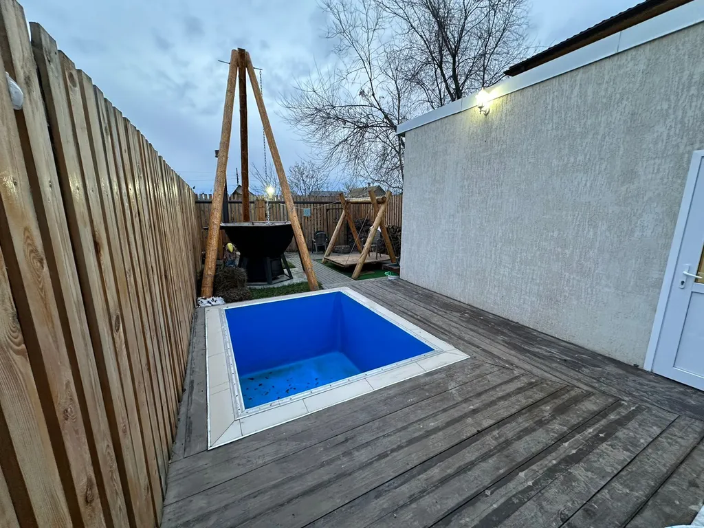 Дом с чаном бассейном баней и мангалом