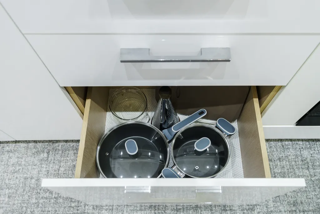 Просторные апартаменты с шикарным видом на реку Волга и город