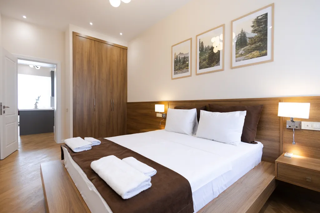 Современная квартира с двумя спальнями и новым ремонтом в центре