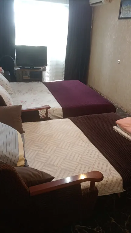 Бюджетная квартира в центре города, рядом с  парком .