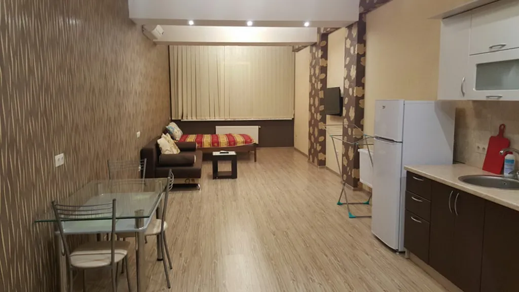 Квартира Квартира Студия в самом центре с шикарным видом на Арт бухту — Севастополь