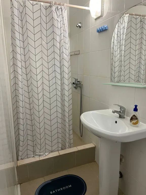 Квартира Комната — Гагра