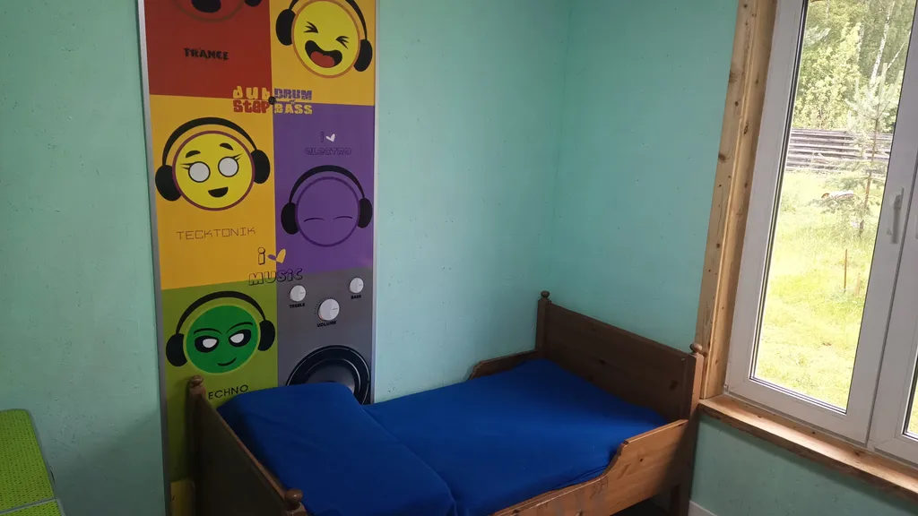 Дом на берегу протоки, ведущей в Вышневолоцкое водохранилище