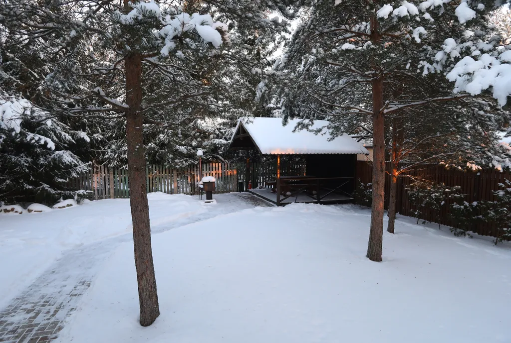 Бревенчатый коттедж