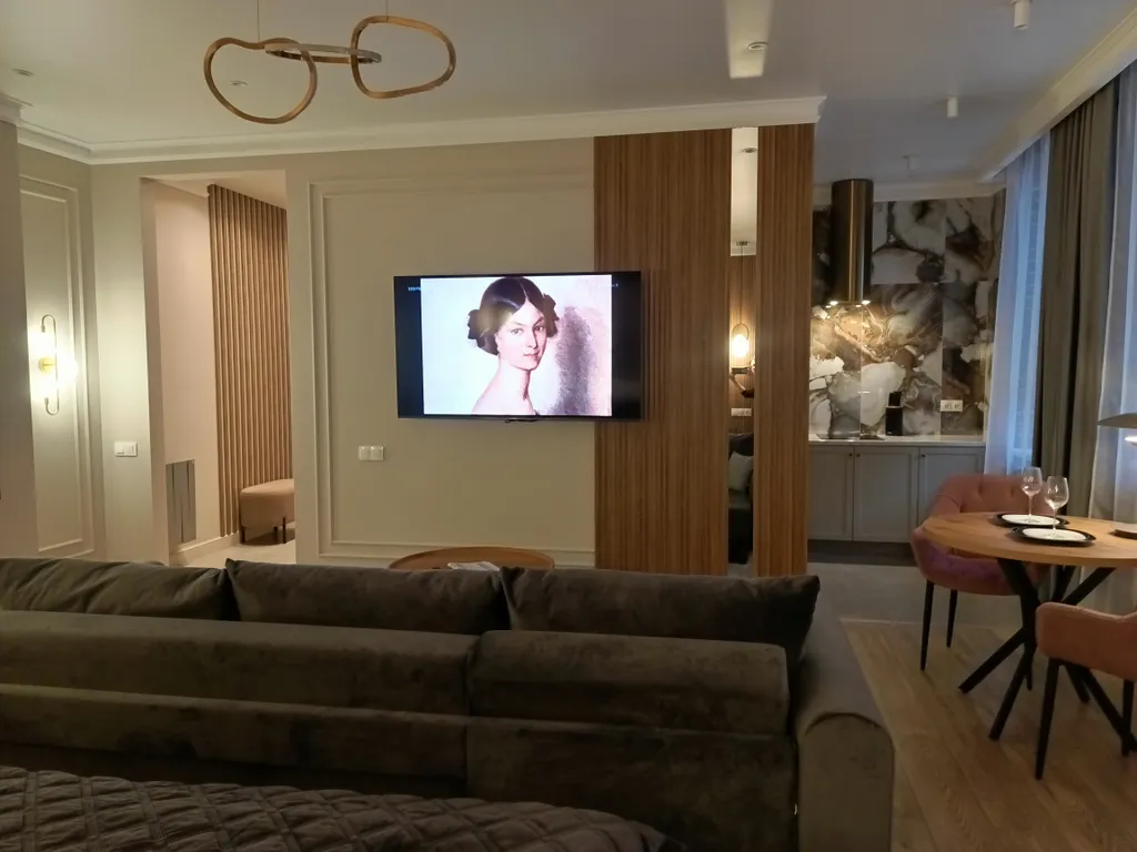 Арт-лофт Мона Лиза с отдельным подъездом