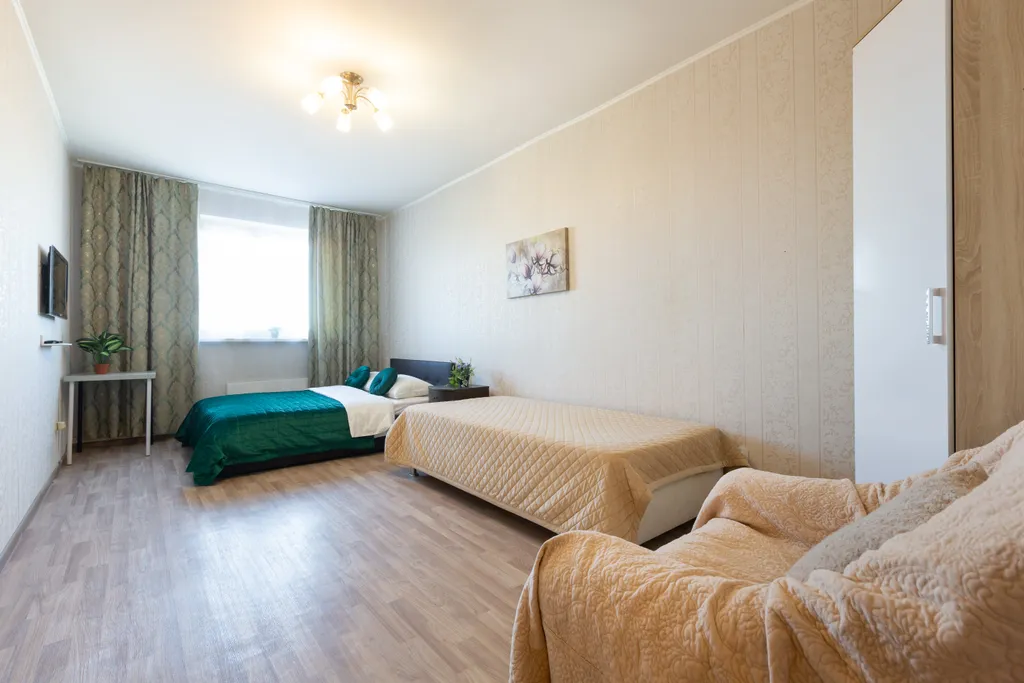 Квартира Светлая и уютная квартира — Лобня