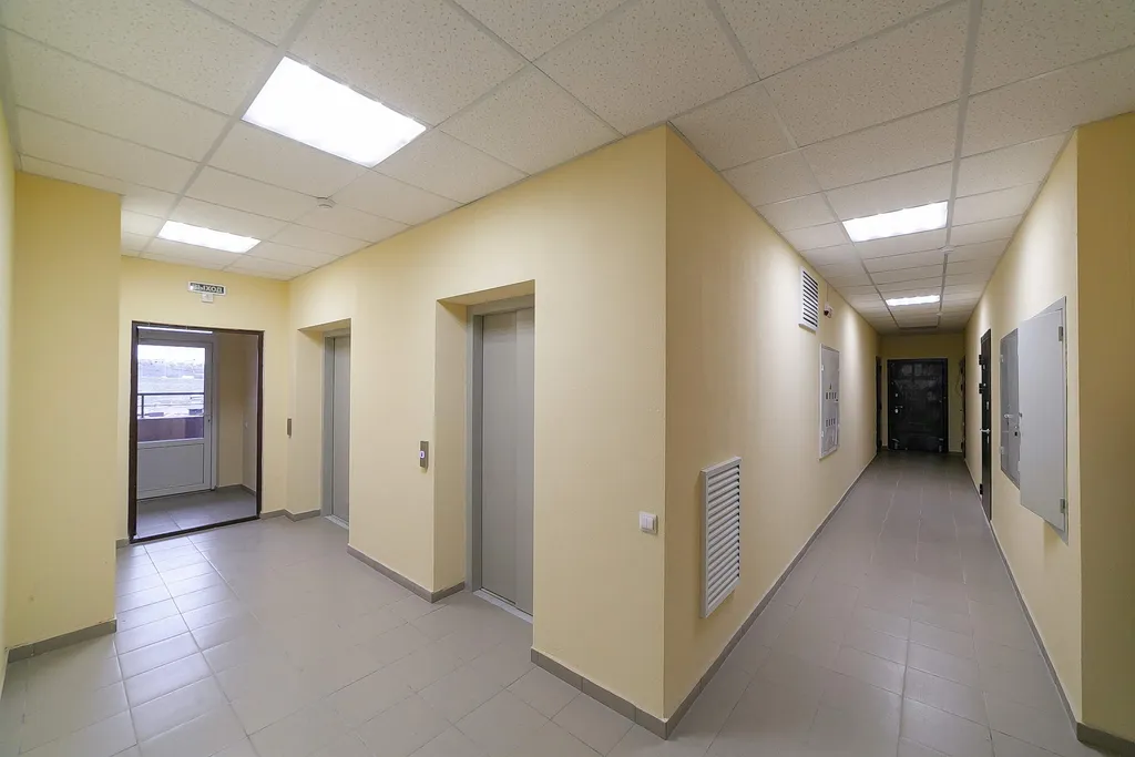 Квартира Уютная двухкомнатная квартира — Мирное