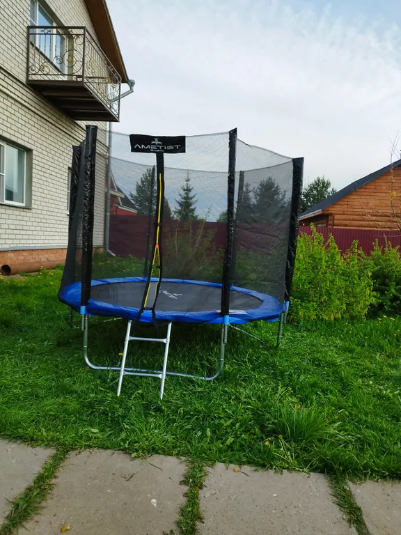 Дом на заставе