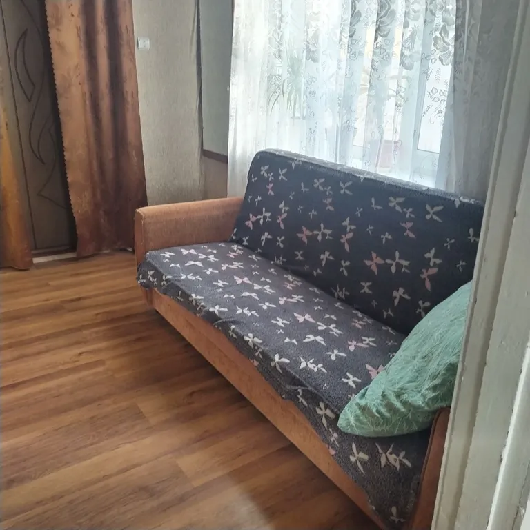 Уютный дом в станице Должанской без хозяев