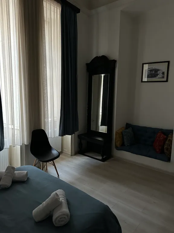 Apartment Gudiashvili square