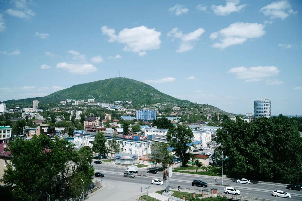 Красивая квартира с видом на Машук — аренда посуточно в Пятигорск