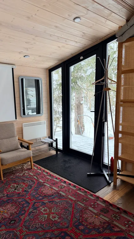 Коттедж Забудьте о городе, ваш лесной дом для тихого отдыха ждет вас — Истра