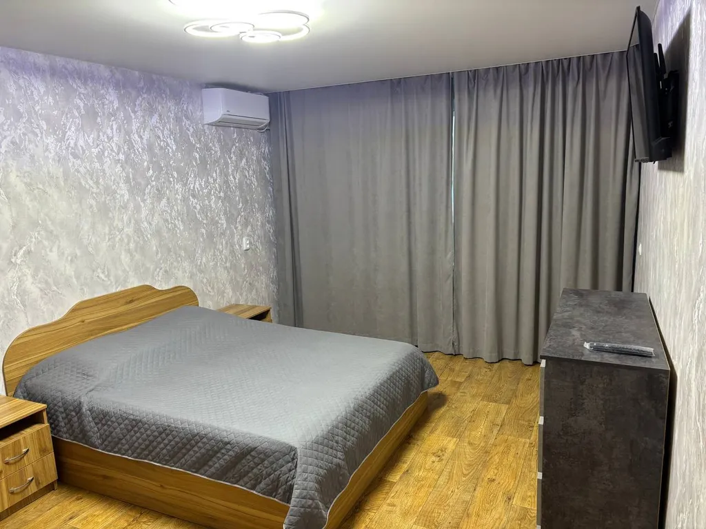 Квартира 2-комнатная Квартира — Евпатория