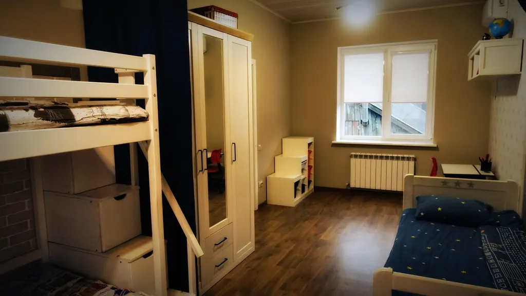 Частный 2-этажный дом