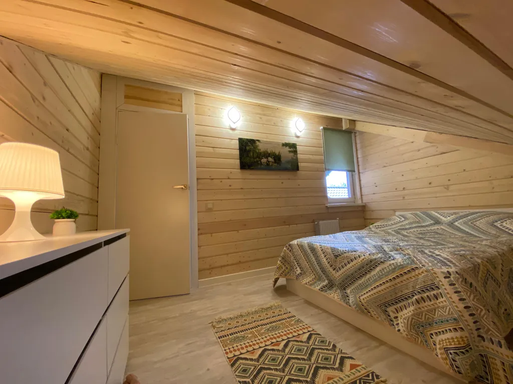 Коттедж Вилла с сауной на берегу и прямым видом на Правдинское озеро — Правдино