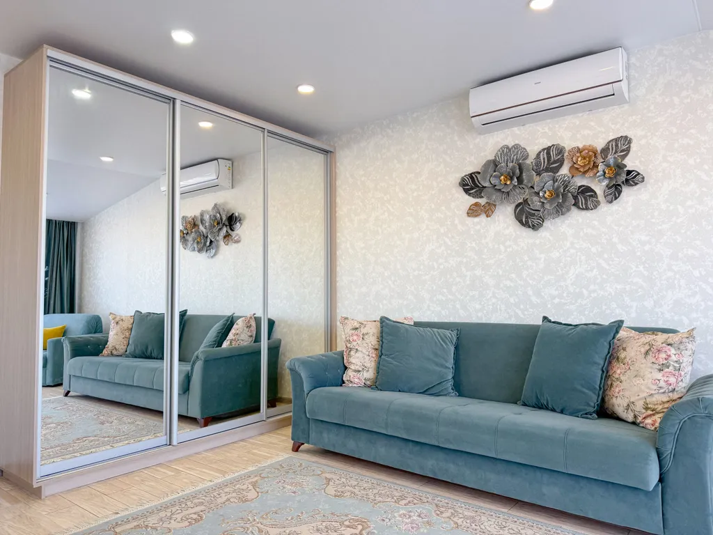 Квартира Family home - просторная 1к квартира до 5 гостей в 100 м от моря — Сириус
