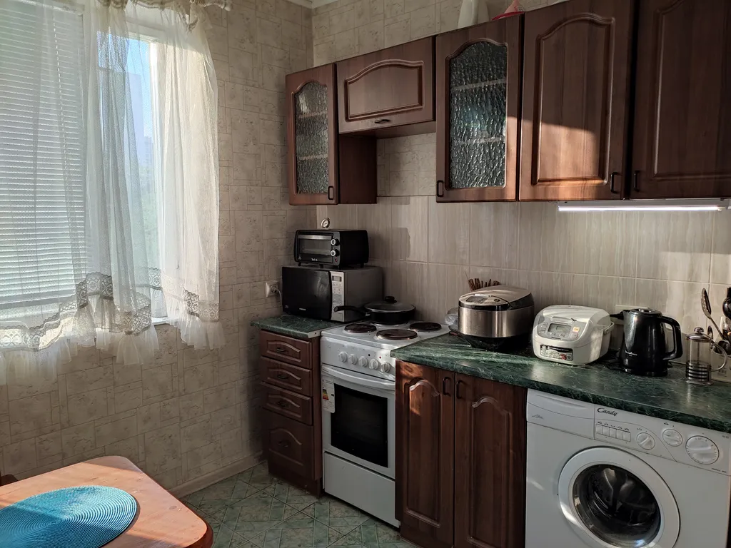 Квартира Комната в 3-комнатной квартире рядом Москва-река, парк, Крокус-Экспо — Москва