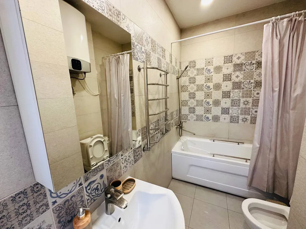 3-комнатная элитная квартира в центре города