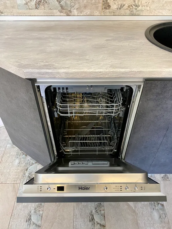 Новая 2-х комнатная квартира с закрытой территорией