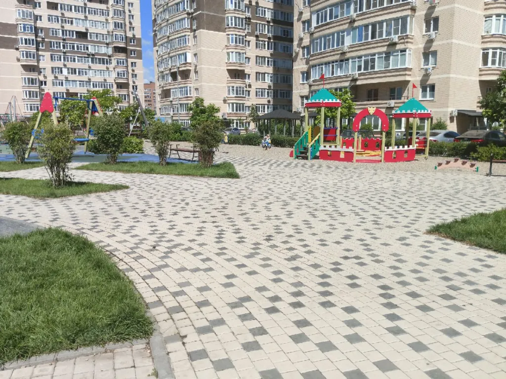 Квартира Просторная и светлая квартира близко к центру — Ростов-на-Дону