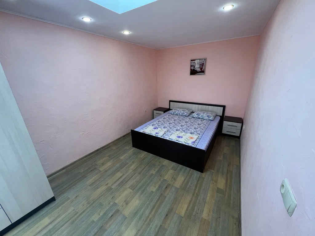 Двухкомнатный домик на первой линии от моря в Евпатории