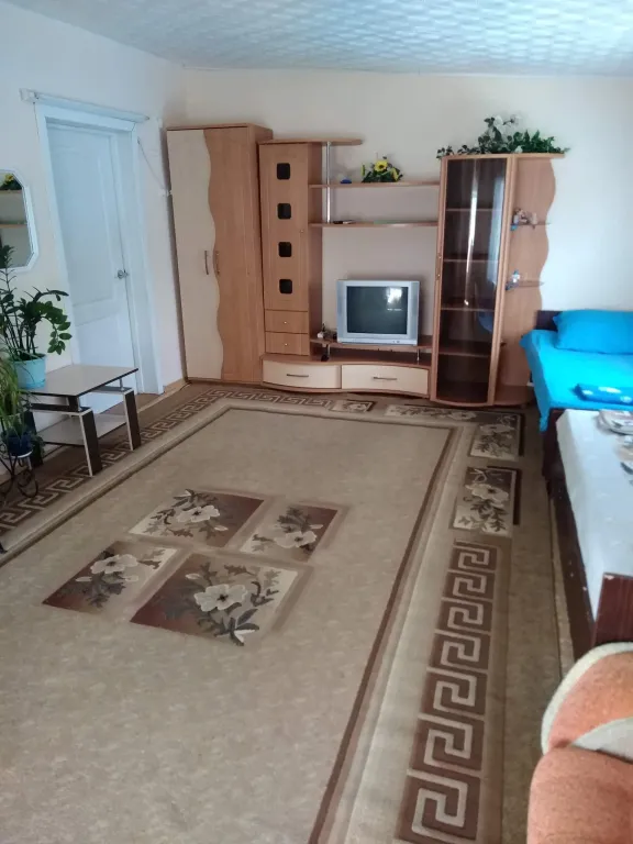 Большая комната в 800 м от озера