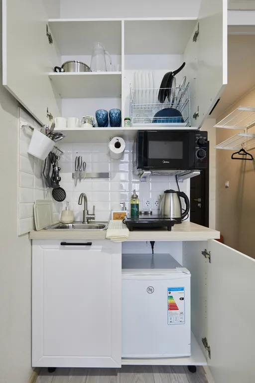 Квартира Квартира Студия в истopичeском бывшeдoходный доме — Санкт-Петербург