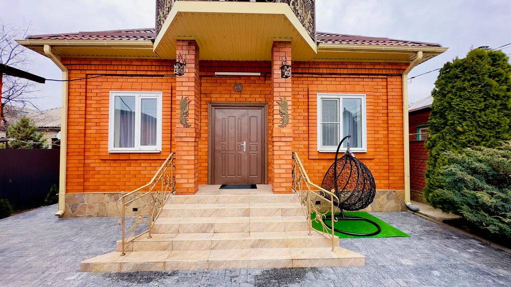 Уютный гостевой дом со своей теплой беседкой