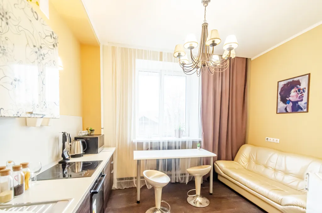 Просторная 2-комнатная квартира в центре Самары