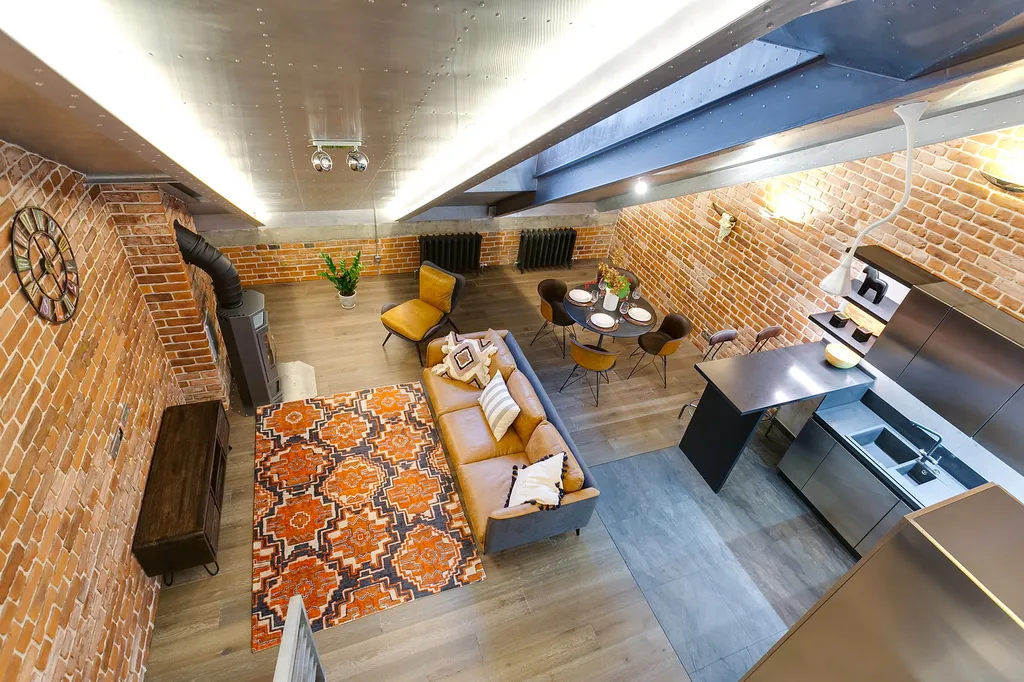 Квартира Квартира Уютный двухуровневый лофт Smart Host на острове Балчуг — Москва