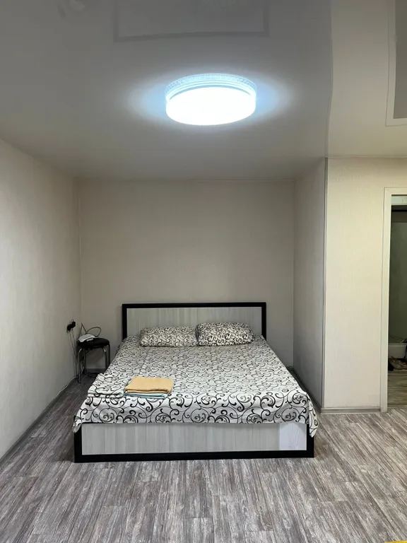 Квартира 1-комнатная возле парка Тренёва, центр. — аренда посуточно в Симферополь