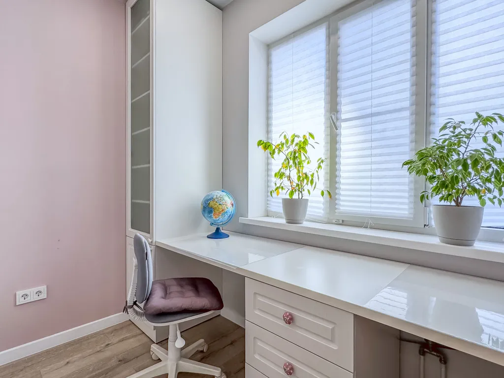 Квартира в центре - удобные кровати и рабочие зоны