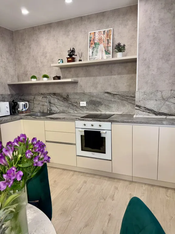 Новая квартира в центре города с дизайнерским ремонтом