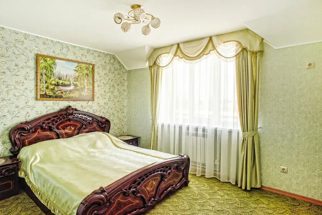 4-комнатный Дом