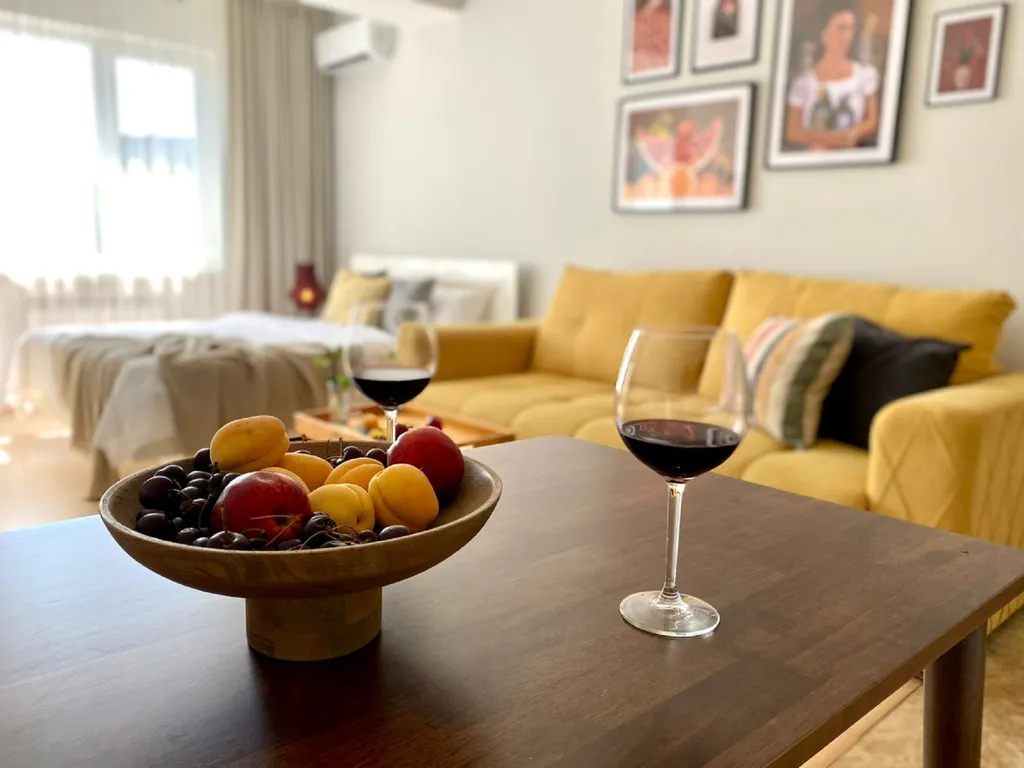 Яркая студия фрида кало в центре города алматы